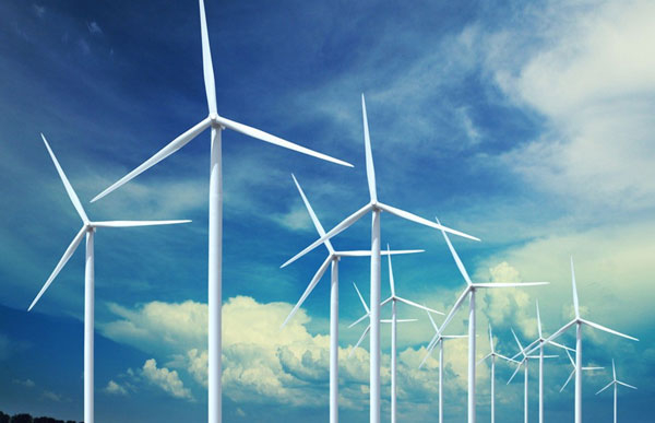 風力發(fā)電機一臺造價多少錢？一個風力發(fā)電機投入多少錢？