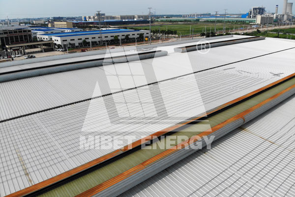 oety歐億體育彩鋼瓦屋頂光伏電站讓企業用電無憂-圖2