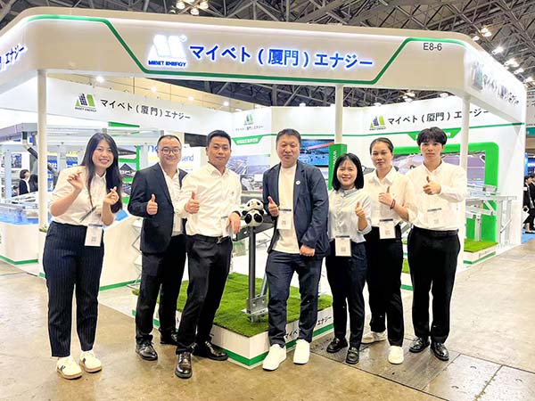 oety歐億體育千葉展員工合影